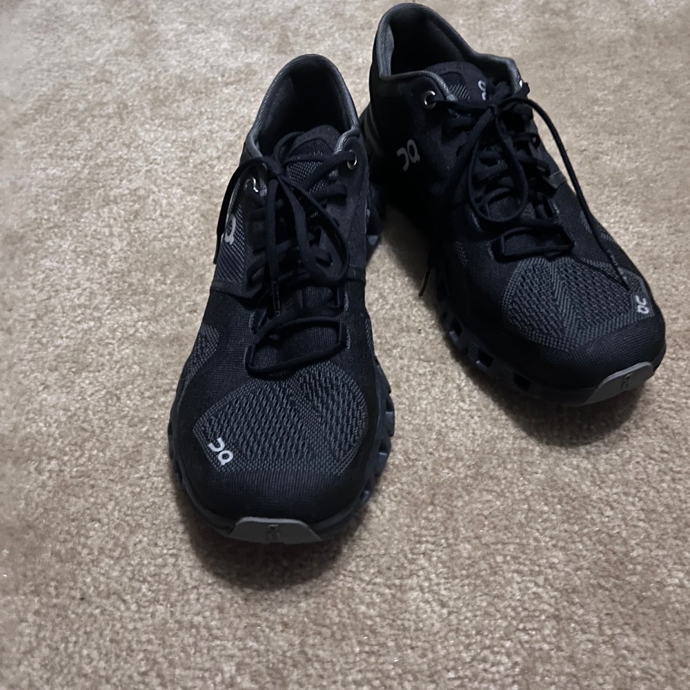 Mens on clouds size 7